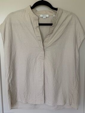 Vince Cream Split V-Neck Cap Sleeve Blouse